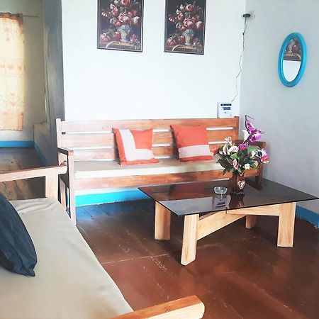 Ohana Hostel El Nido Buitenkant foto